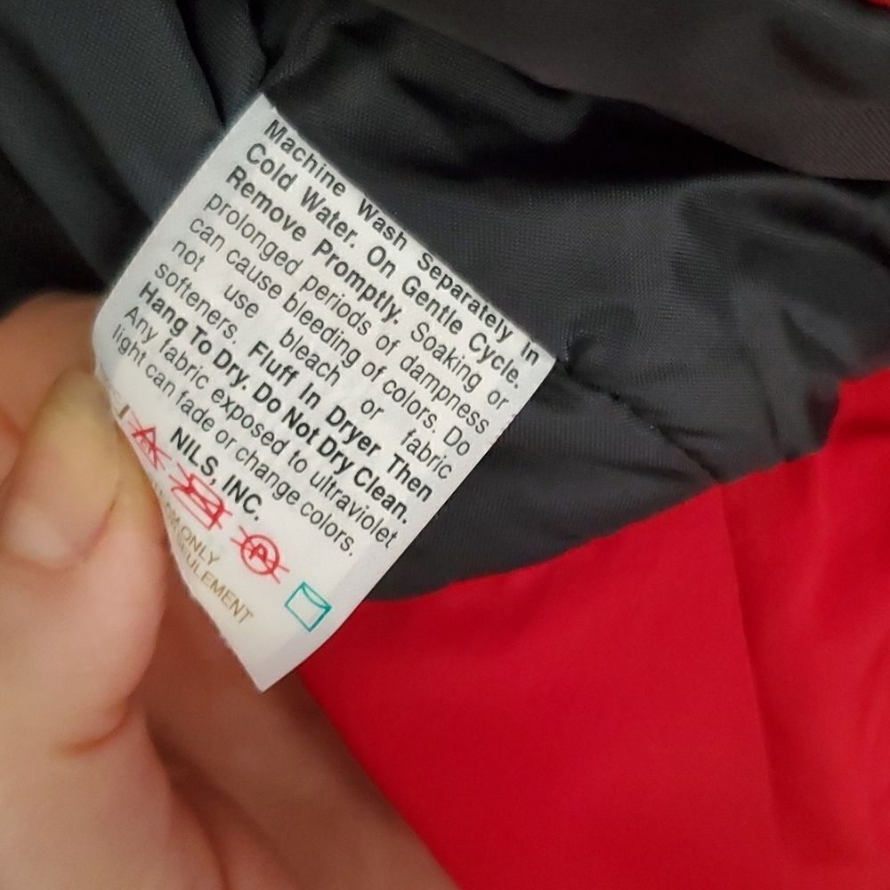 Nils Skiwear Red Coat - Picture 8 of 10